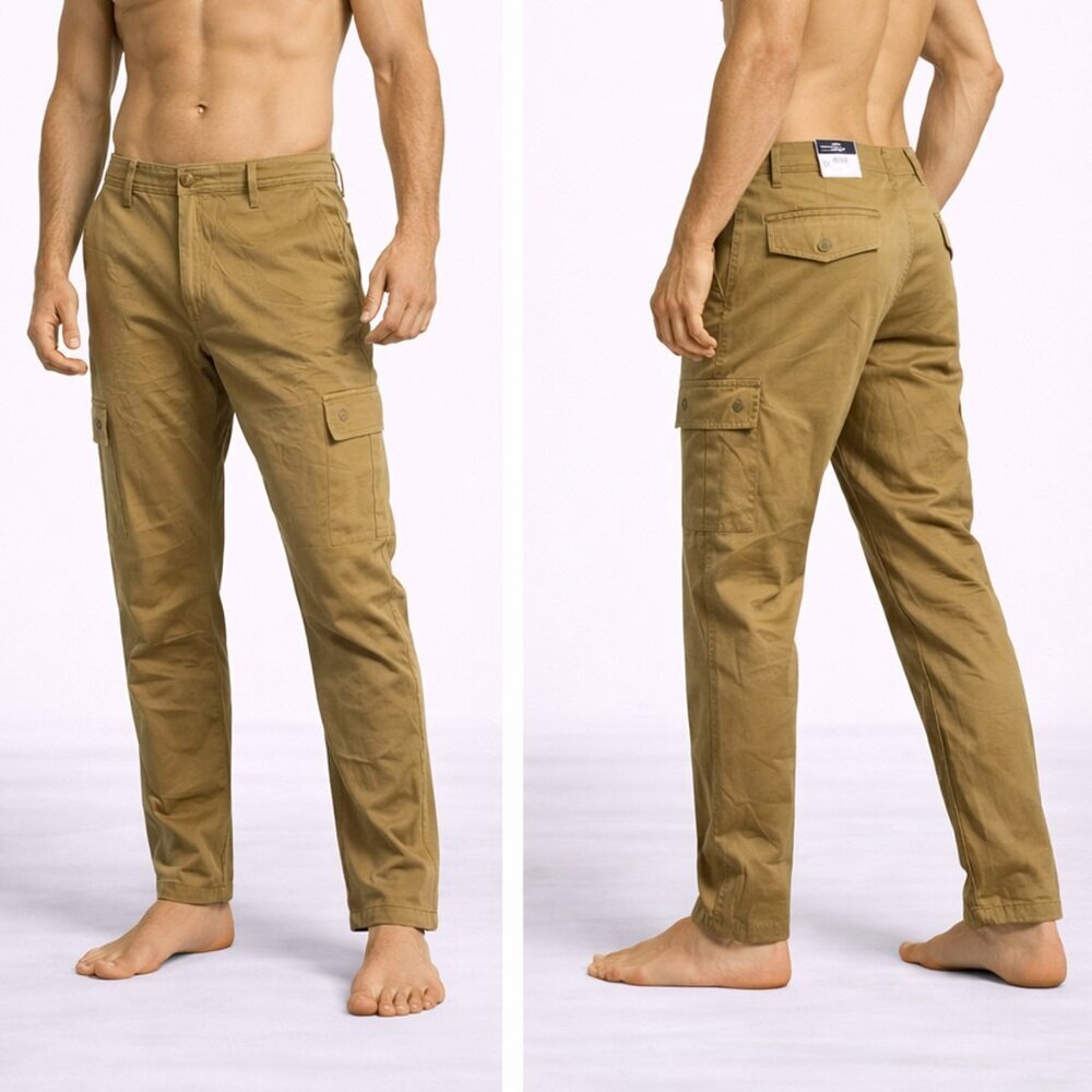 Club Room Men’s Vintage Khaki Classic Fit Cargo Pants - Size 32 x 30 - NWT $65